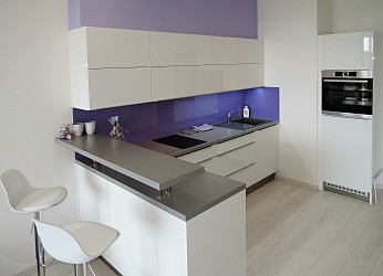 Pronájem zařízeného bytu 2+kk s lodžií u Brněnské přehrady