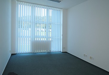 Pronájem dvou kanceláří 40 m2, ulice Maříkova.