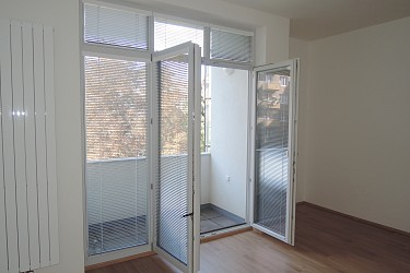 Prodej bytu 2+kk s balkonem, Výstavní.