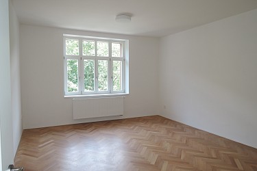 Prodej bytu 4+kk 88 m2 s balkonem a lodžií, Úvoz.