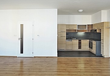 Pronájem bytu 1+kk s balkonem v Brně Králově Poli