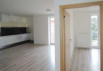 Prodej bytu 3+kk 88 m2 s balkonem, Úvoz.