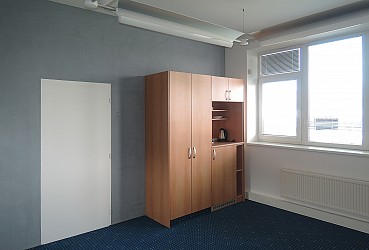 Pronájem vybavené kanceláře 23 m2, Vídeňská.