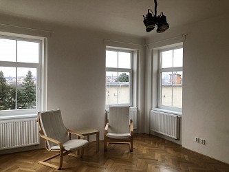 Cihlový byt 2+1 s balkonem v Brně Černých Polích
